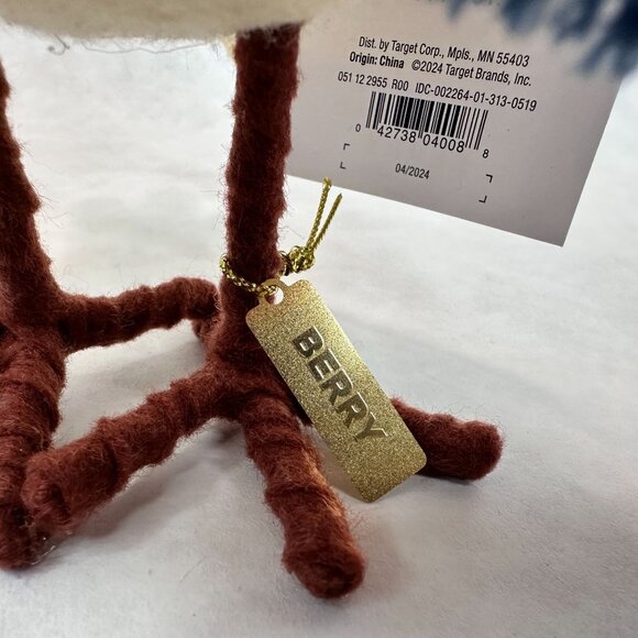 Target‎ Featherly Friends BERRY Christmas Holiday Winter Bird Hat Scarf NEW TAGS - Picture 3 of 6